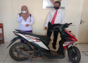 Motor Mahasiswi Hilang Dicuri