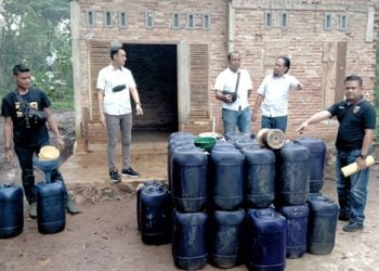 Polres Lampung Timur Gerebek Penimbun BBM Solar