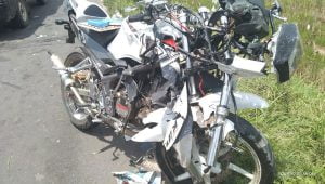 Motor Ninja Tabrakan dengan Tronton di Lampung Timur