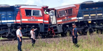 Tabrakan kereta api di Lampung