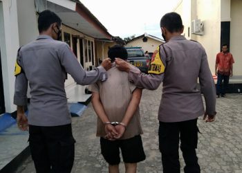 Polisi mengamankan Pelaku Pencurian Motor di Mapolsek Way Jepara, Lampung Timur. (Foto: And).