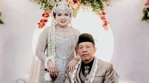 Viral! Kakek Nikahi Wanita Umur 24 Tahun, Maharnya Fantastis