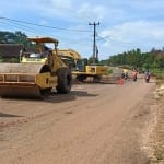 Jalan rusak di Lampung Timur mulai diperbaiki
